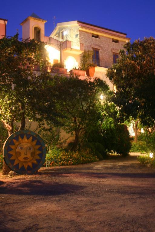 Hotel Del Sole Al Plebiscito サプリ エクステリア 写真