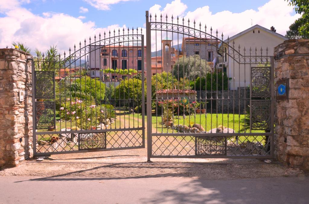 Hotel Del Sole Al Plebiscito サプリ エクステリア 写真